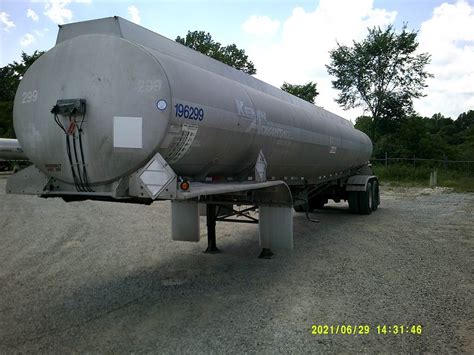 1996 Custom 9400 Gallon 4 Compartment Fuel Tanker Trailer For Sale Spartanburg Sc 001091