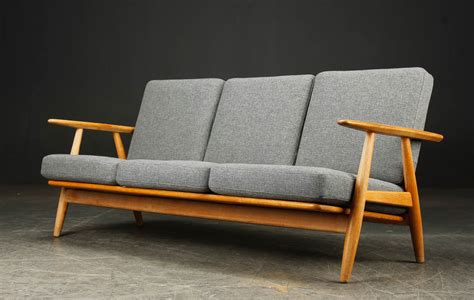 Hans J Wegner Tre Pers Cigaren Sofa Model GE 240 3 Denne Vare Er