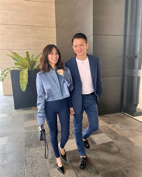 Heart Evangelista And Chiz Escudero S Chic Matching Couple Outfits