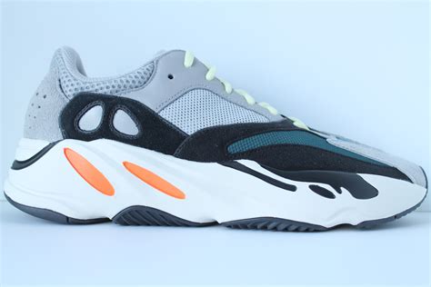 AuthentKicks ADIDAS YEEZY BOOST 700 WAVE RUNNER