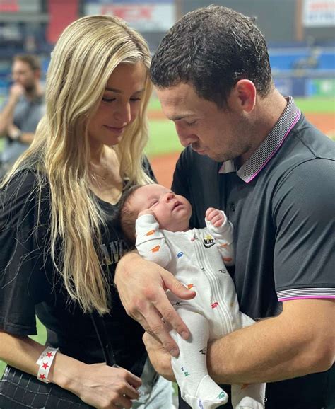 Houston Astro S Alex Bregman S Week Old Son Enjoys St Baseball Game