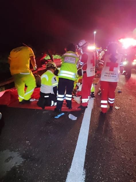 Accidente En Autopista Oaxaca Cuacnopalan Deja Saldo Preliminar De Dos Muertos Y 14 Heridos