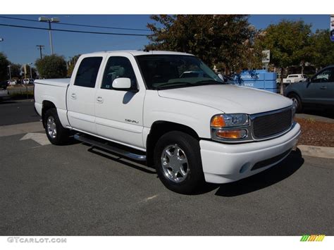 2005 Summit White Gmc Sierra 1500 Denali Crew Cab Awd 20960143