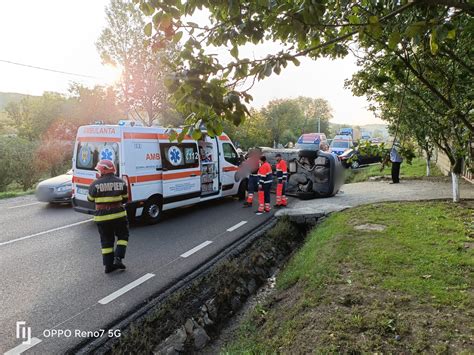 Un adult și doi minori au fost răniți într un accident petrecut pe DN 2