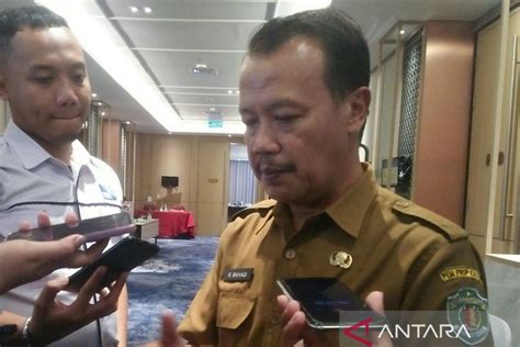 Dispar Kaltim Menargetkan Kunjungan 2 3 Juta Wisatawan Nusantara