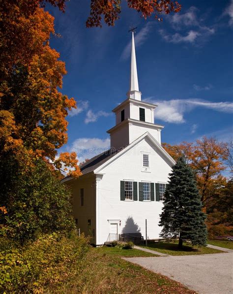 Vermont Church in Fall stock photo. Image of america - 16389216