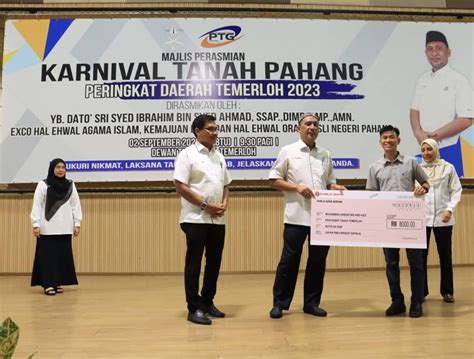 Pahang Director Of Lands And Mines Office Karnival Tanah Pahang