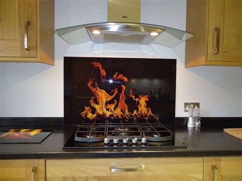 Excellent Examples Of Patterned Splashbacks For Cookers | Cocinas, Sa-x