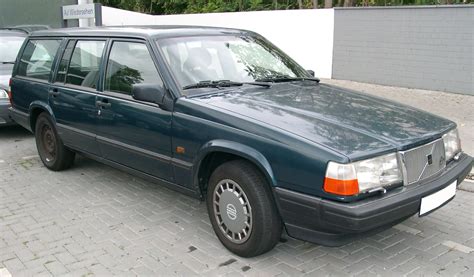 Volvo 940 Information And Photos MOMENTcar