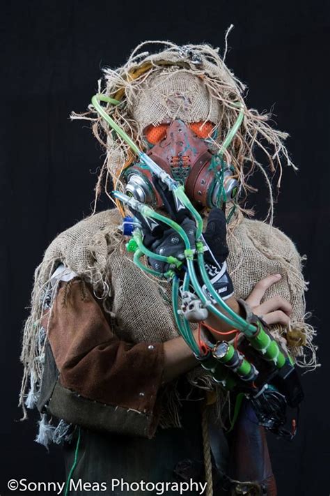 Pin By Sandra On Scary Recicle Scarecrow Cosplay Cosplay Scarecrow