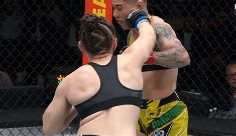 Ufc Fn 219 Twitter Reacts To Erin Blanchfield Beating Jessica Andrade