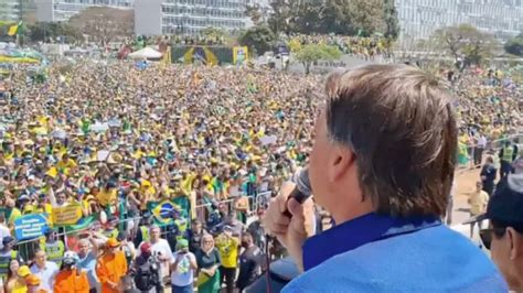 Por que Bolsonaro está mal visto no exterior