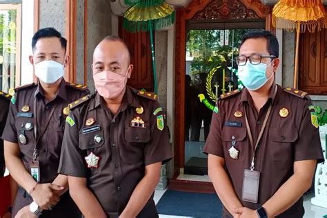 Kejari Tabanan Tetapkan Dua Tersangka Baru Korupsi Lpd Belumbang Bali