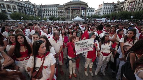 Miles De Personas Protestan En Pamplona Por La Agresi N Sexual