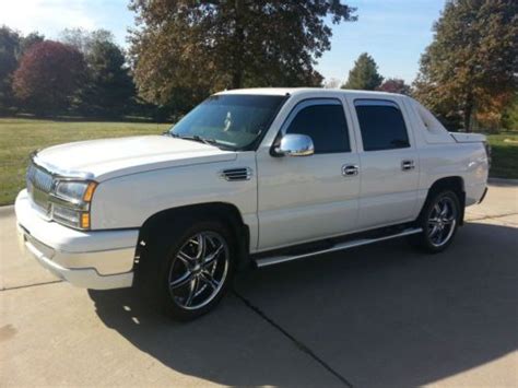 Buy used 2003 Chevrolet Avalanche 1500 Crew Cab Pickup CUSTOM in Edwardsville, Illinois, United ...