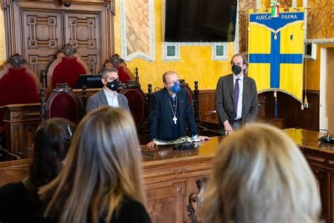 Gli Auguri Pasquali Del Vescovo In Municipio