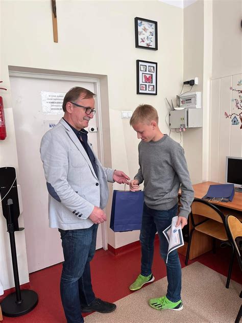 Eksperci od flag! – Szkoła Podstawowa nr 2 im. Kazimierza Brodzińskiego