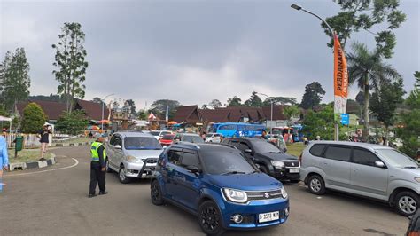 Panataan Puncak Bogor Pkl Hilang Parkir Liar Datang Jpnn Jabar