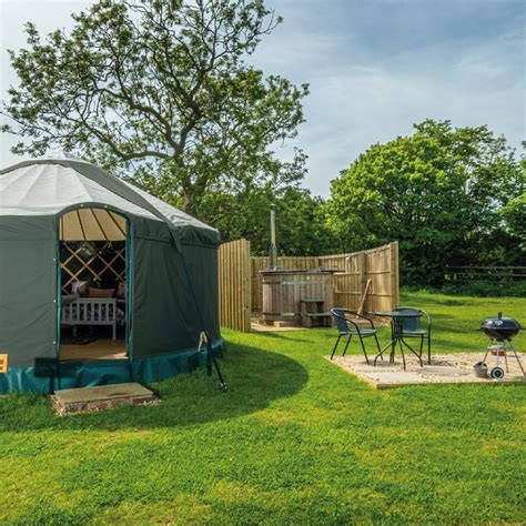 Wold Meadow Luxury Yurts In The Wolds