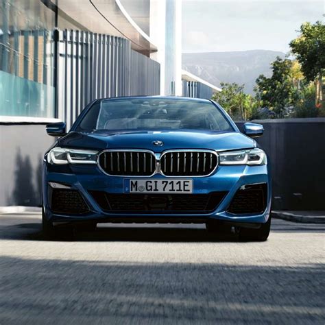 อัลบั้มที่มีรูปภาพมากกว่า 48 รูปของ Bmw Series 5 ประกอบ ไทย Nec