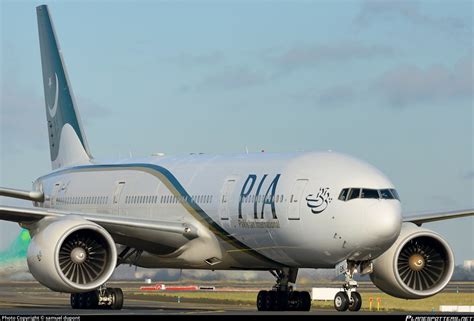 Ap Bgk Pia Pakistan International Airlines Boeing Er Photo By