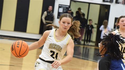 Buffalo Gap Bison Win State Quarterfinal Game Over Westmoreland