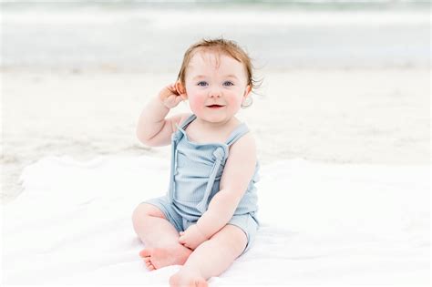 How to Prepare Your Kids for Your Beach Family Photo | Portrait Tips