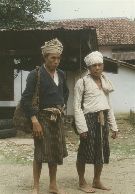 Cultural History In Focus | “The Symbolism of Baduy Adat Clothing: On ...