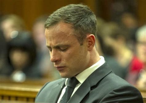 Pistorius condenado a cinco años de cárcel