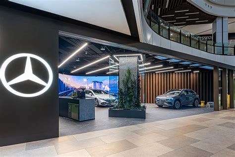 New Mercedes-Benz Concept Store opens in Great World - Sgcarmart