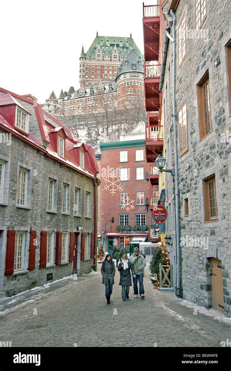 Place royale quebec hi-res stock photography and images - Alamy