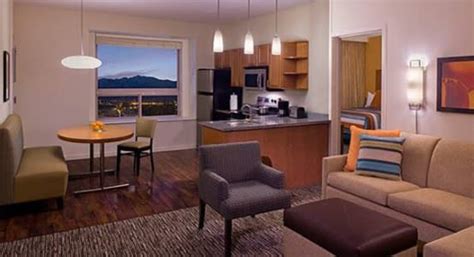 HYATT House Denver Airport