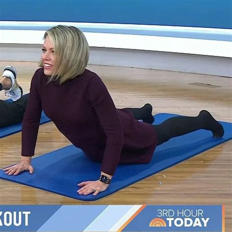 Pin On Quick Saves In Dylan Dreyer Women With Beautiful Legs Women