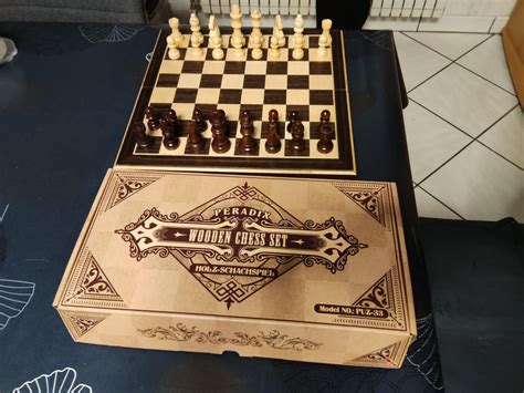 Peradix Jeu d échecs Echiquier en Bois Magnétiques Echec avec Double