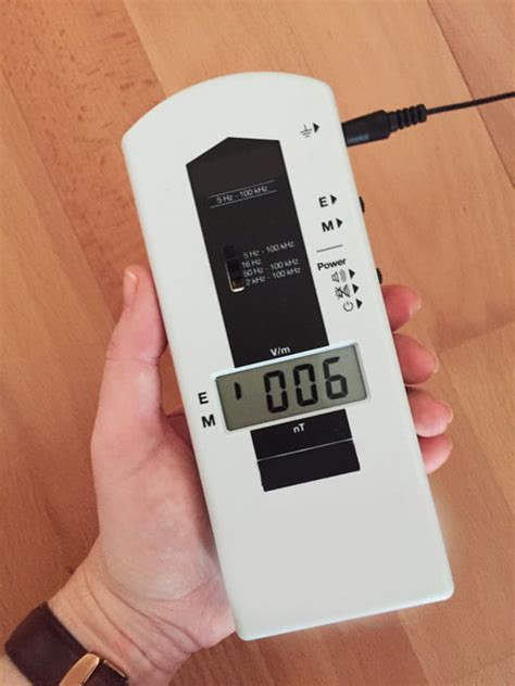 Best EMF Meter: Top 10 Choices & Buying Guide in 2023