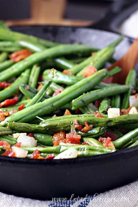 Skillet Green Beans With Bacon Green Bean Recipes Green Beans