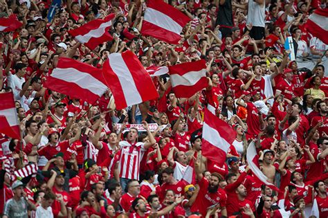 Time E Torcida Em Ritmos Diferentes Blog Torcedor Do Internacional