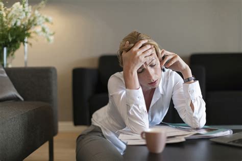 avoid financial scams family finance  news