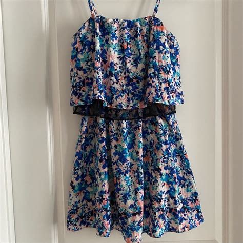 Olive And Oak Dresses Nwt Olive Oak Blue Pink Floral Flowy Dress With