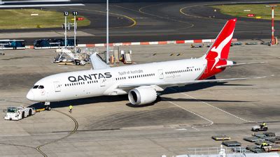 Vh Znf Boeing Dreamliner Qantas Tim Bowrey Jetphotos