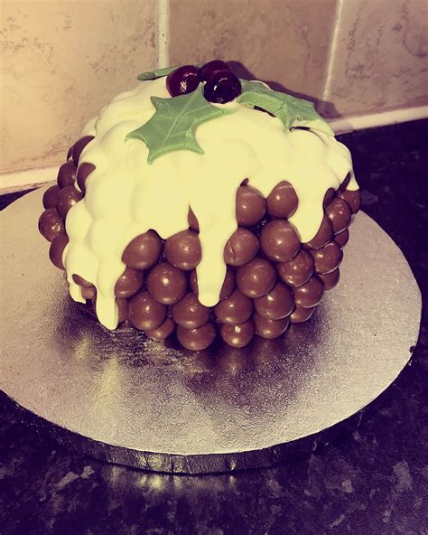 Malteser Christmas pudding