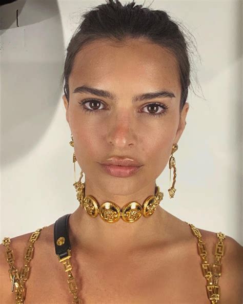 Emily Ratajkowski Instagram Newstempo