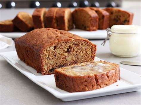 Mimi S Cafe Carrot Raisin Bread Recipe By Todd Wilbur