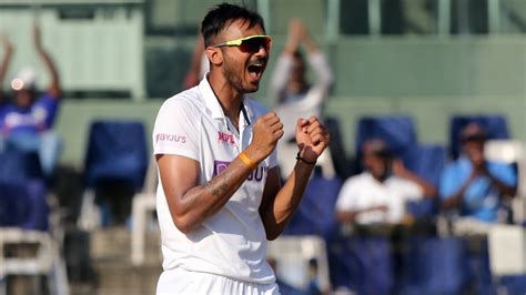 Cricket News | Axar Patel Rattles England’s Batting Order in Day-Night ...