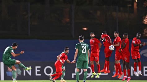 دوري أبطال آسيا الأهلي السعودي يفرض التعادل على الدحيل القطري والهلال