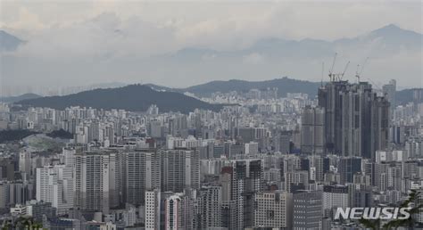 서울 아파트 실거래가지수 13년7개월 만에 최대폭 하락 편집팀 기자 톱스타뉴스