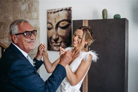 Foto Sposa A Casa Immagini Dei Preparativi