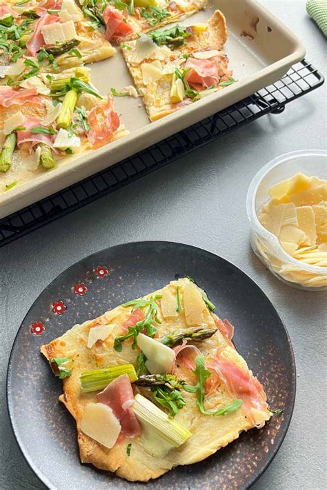 Flammkuchen Mit Spargel