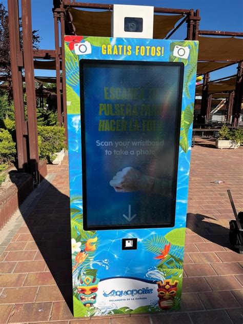 Kiosco de exterior en Aquopolis Villanueva de la Cañada