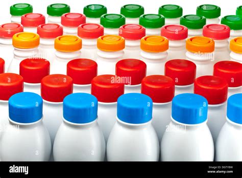 Yogurt Bottles Fotos Und Bildmaterial In Hoher Aufl Sung Alamy